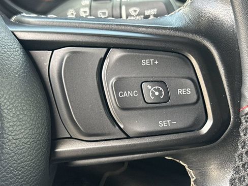Used 2021 Jeep Wrangler Unlimited Sport AWD/4WD image 25