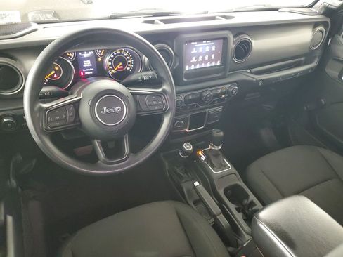 Used 2022 Jeep Wrangler Unlimited Willys image 15