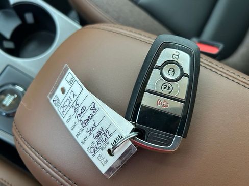 New 2025 Ford Bronco Sport Outer Banks image 25