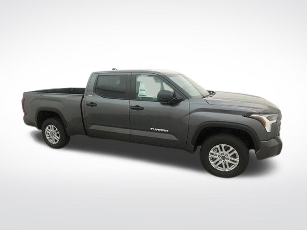 Used 2024 Toyota Tundra SR5 AWD/4WD image 15