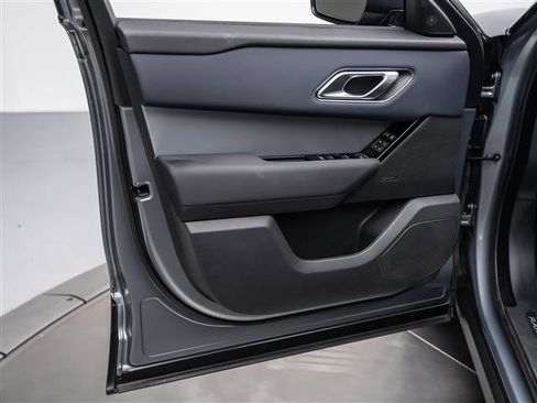 New 2025 Land Rover Range Rover Velar S image 23