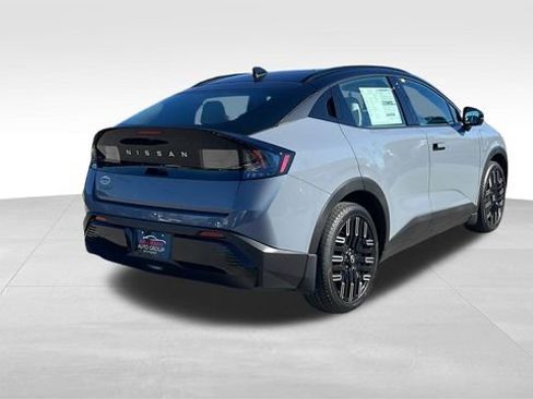 New 2026 Nissan Leaf Platinum+ w/ Cargo Package (Platinum+) image 9