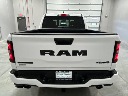 New 2026 RAM 1500 Big Horn AWD/4WD image 7