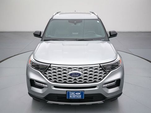 Certified 2023 Ford Explorer Platinum w/ Technology Package image 9