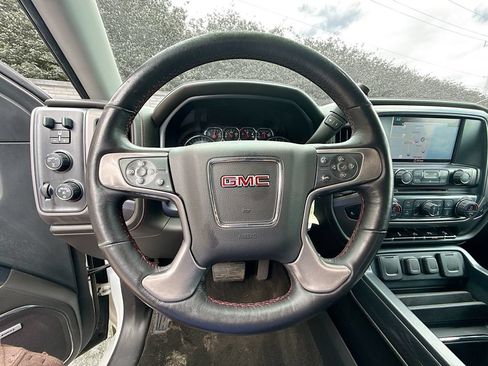 Used 2018 GMC Sierra 1500 SLT w/ All-Terrain Package AWD/4WD image 12