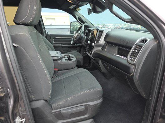 Used 2025 RAM 2500 Big Horn AWD/4WD image 15