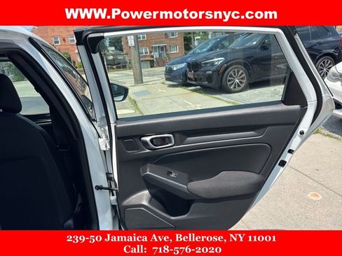 Used 2023 Honda Civic Sport image 16