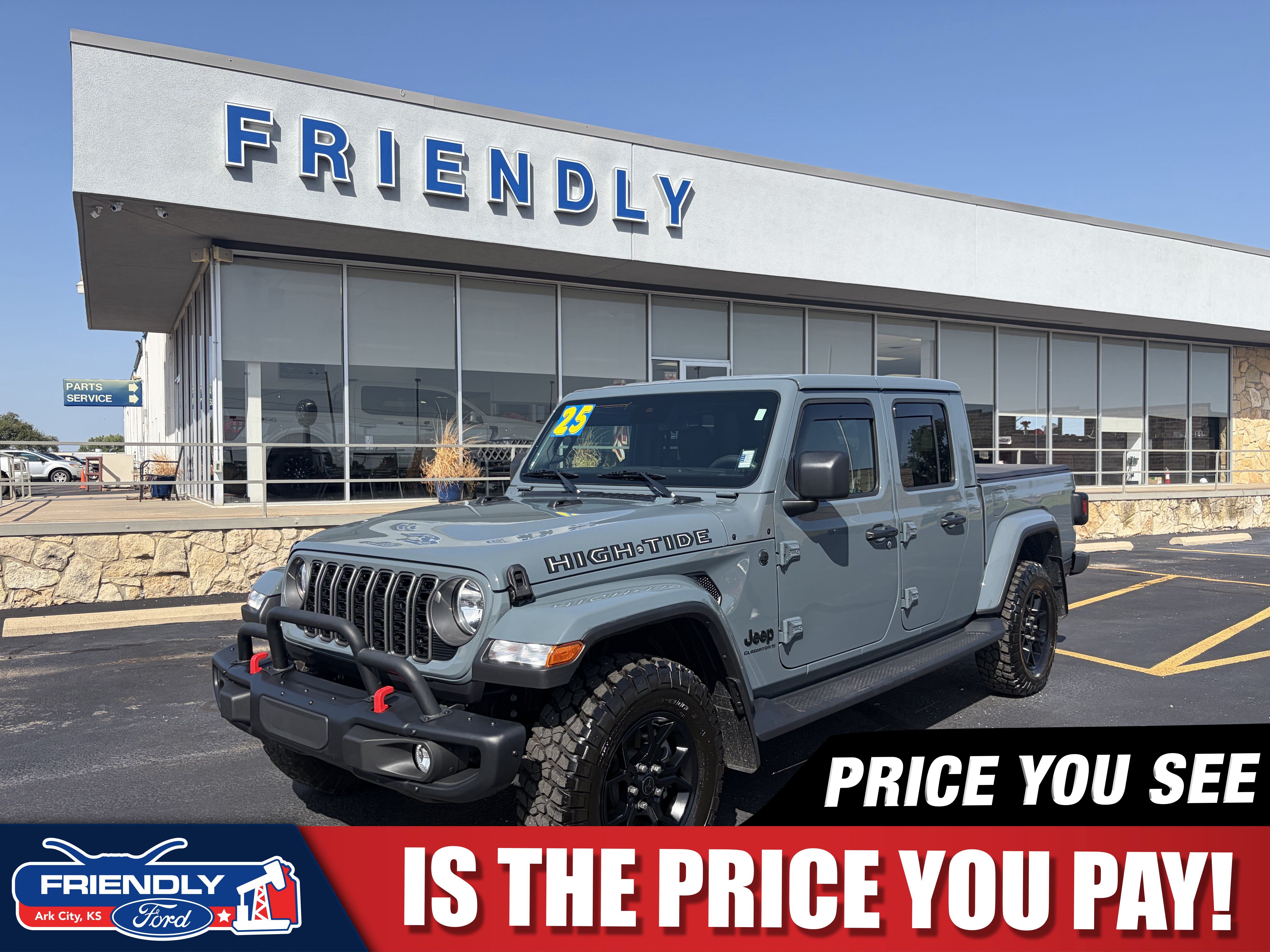 Used 2025 Jeep Gladiator Sport AWD/4WD image 1