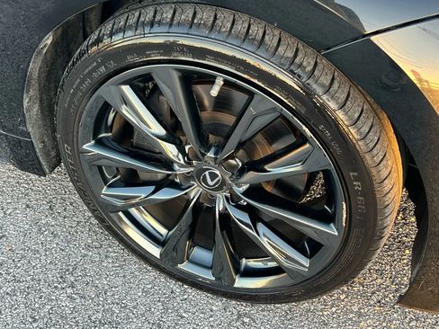 Used 2022 Lexus IS 350 F Sport image 7