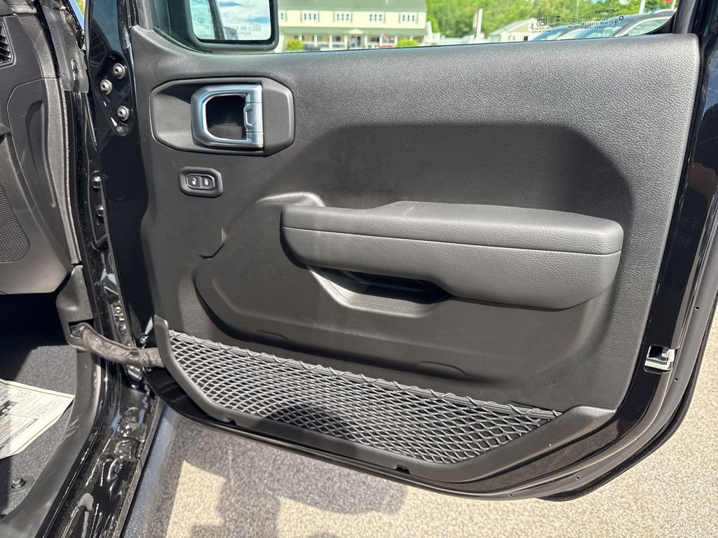 New 2026 Jeep Wrangler Unlimited Sport AWD/4WD image 25