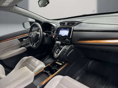 Used 2022 Honda CR-V Touring image 16