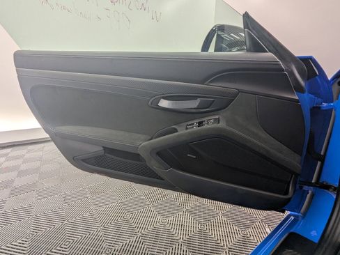 Certified 2025 Porsche 718 Boxster Spyder RS image 12