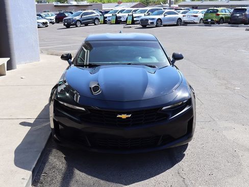 Used 2022 Chevrolet Camaro LT RWD image 15