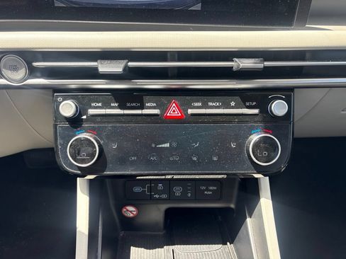 Used 2025 Hyundai Tucson SEL FWD image 23