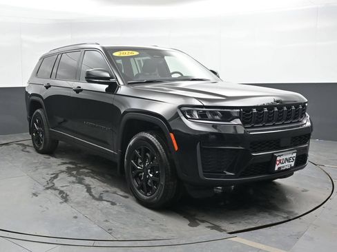 New 2026 Jeep Grand Cherokee L 4WD image 4