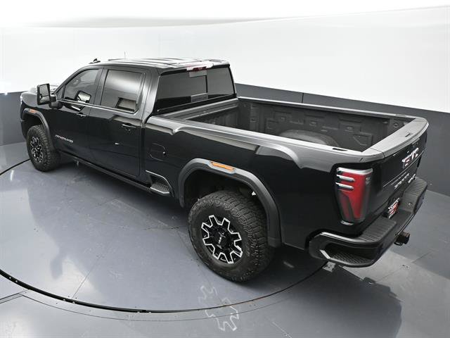 Used 2024 GMC Sierra 2500 AT4X AWD/4WD image 45