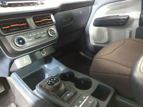 Used 2022 Ford Maverick XLT w/ Equipment Group 300A Standard image 19