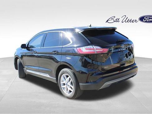 Used 2021 Ford Edge SEL w/ Convenience Package image 7