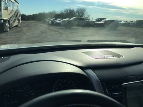 Used 2014 Nissan Altima 2.5 SL w/ Technology Package image 34