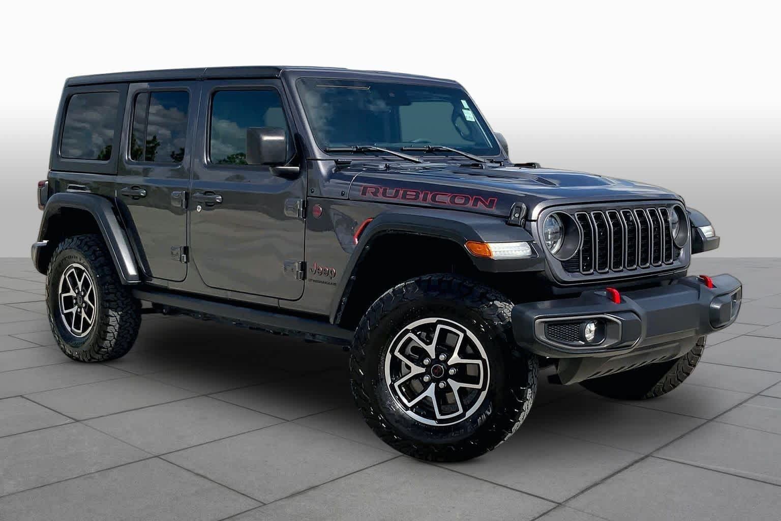 Used 2024 Jeep Wrangler Unlimited Rubicon w/ Technology Group AWD/4WD image 3