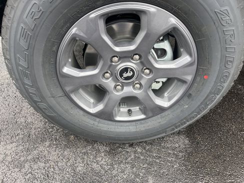 New 2025 Ford Bronco Big Bend image 9