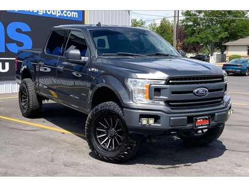 Used 2019 Ford F150 XLT AWD/4WD image 2