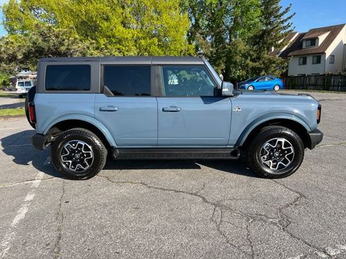 Used 2025 Ford Bronco Outer Banks AWD/4WD image 12