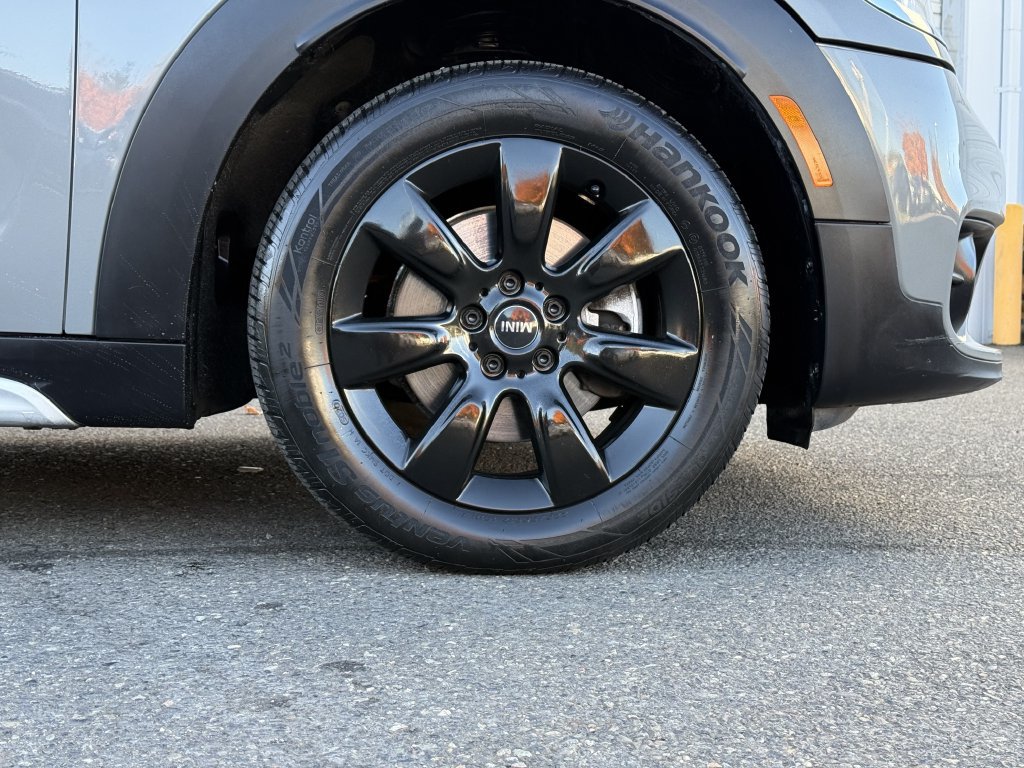 Used 2020 MINI Cooper Countryman ALL4 AWD/4WD image 9