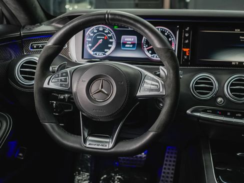 Used 2015 Mercedes-Benz S 63 AMG 4MATIC Coupe image 40