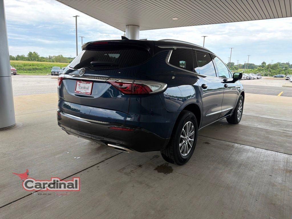 Used 2023 Buick Enclave Essence w/ LPO, Floor Liner Package FWD image 4
