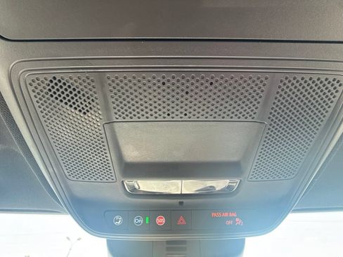Used 2026 Buick Enclave Preferred FWD image 31