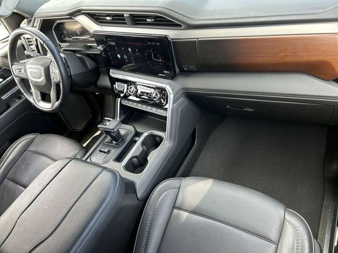 Used 2024 GMC Sierra 1500 Denali image 29