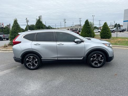 Used 2019 Honda CR-V Touring image 7