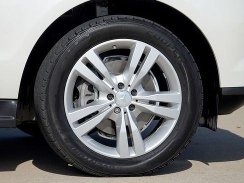 Used 2014 Mercedes-Benz ML 350 2WD image 40