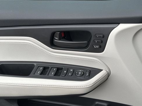 Certified 2026 Honda Odyssey EX-L image 23