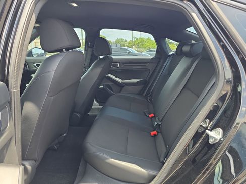 Used 2023 Honda Civic Sport image 13