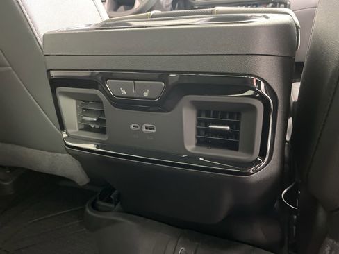 New 2026 Chevrolet Silverado 2500 ZR2 AWD/4WD image 20