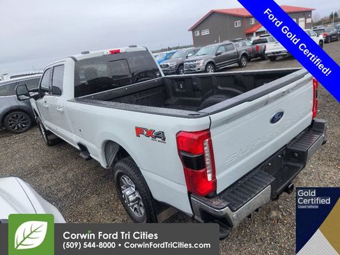 Used 2025 Ford F350 Lariat w/ Lariat Ultimate Package image 5
