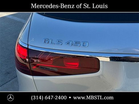 Certified 2025 Mercedes-Benz GLS 450 4MATIC image 11
