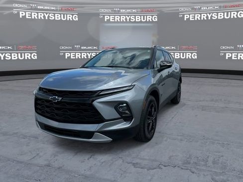 Used 2024 Chevrolet Blazer LT w/ Midnight/Sport Edition FWD image 3