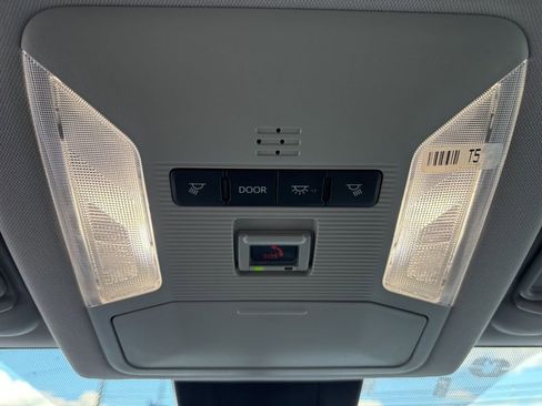 Used 2024 Toyota RAV4 XLE image 35