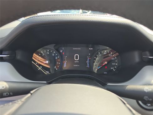 Used 2025 Jeep Compass Limited AWD/4WD image 32