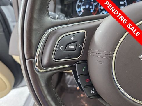 Used 2017 Jaguar XJ L Portfolio image 19