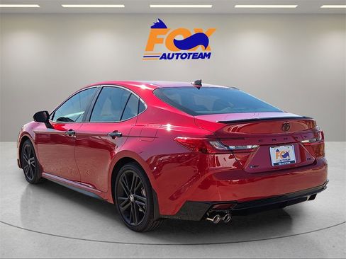 New 2026 Toyota Camry Hybrid image 3