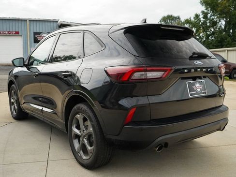 Used 2023 Ford Escape ST-Line AWD/4WD image 4