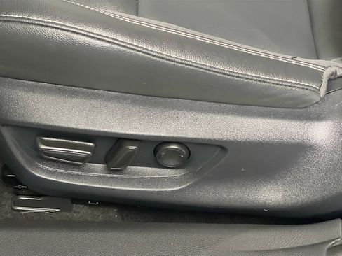 Used 2026 Toyota Camry SE w/ Convenience Package FWD image 15