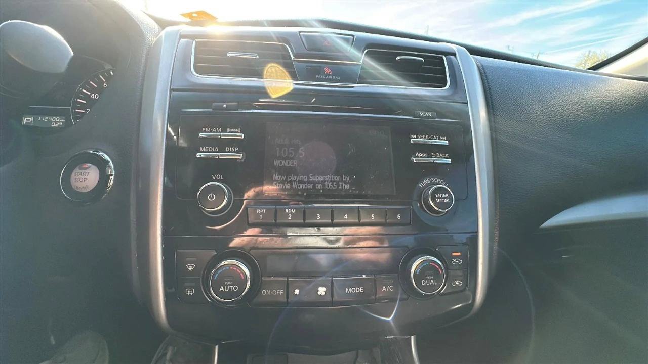 Used 2015 Nissan Altima 2.5 SV w/ Convenience Package FWD image 35