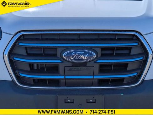Used 2023 Ford E-Transit Medium Roof RWD image 9