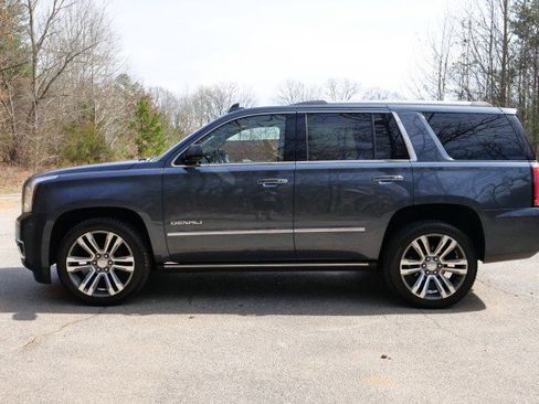 Used 2020 GMC Yukon Denali w/ Denali Ultimate Package image 40