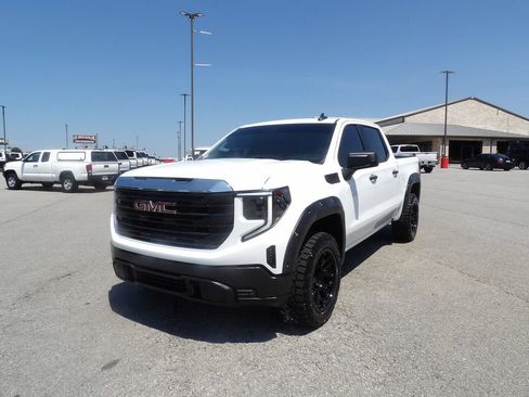 Used 2024 GMC Sierra 1500 Pro w/ Pro Value Package AWD/4WD image 57